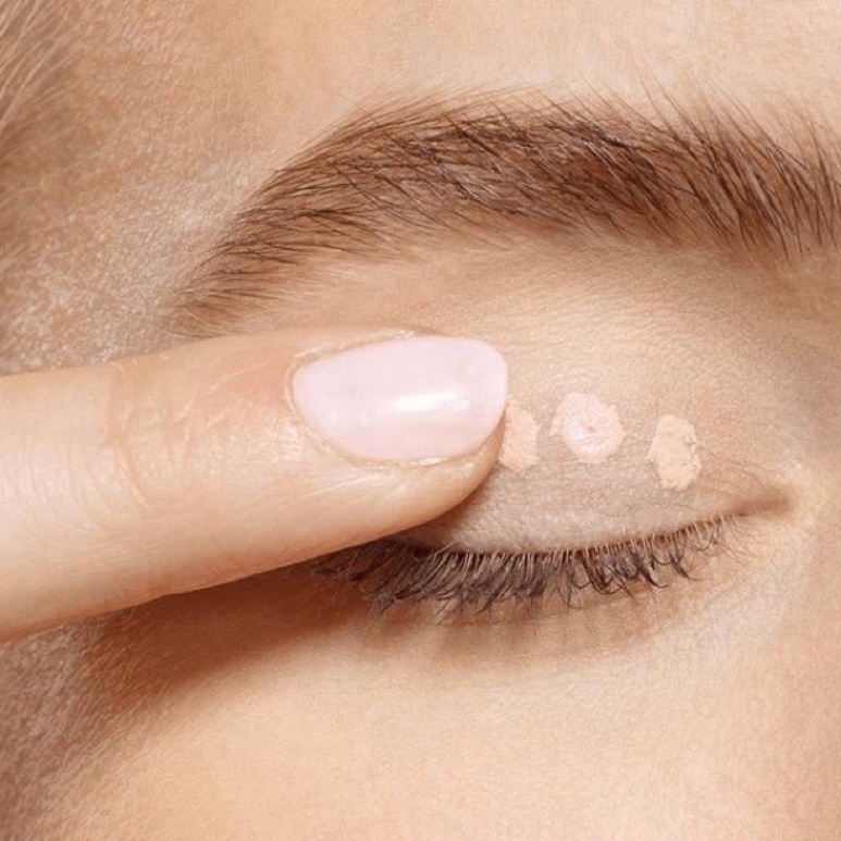 KEM LÓT TRANG ĐIỂM MẮT CATRICE EYE FOUNDATION | BigBuy360 - bigbuy360.vn