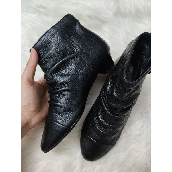 Boots da thật size 37