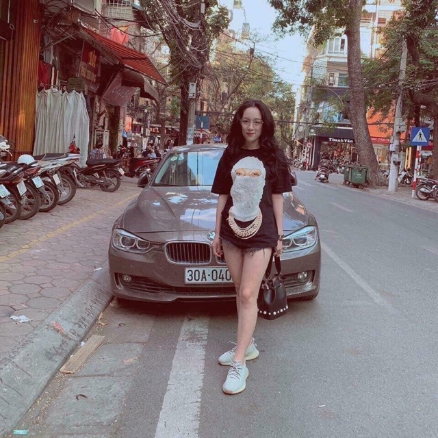 Áo phông make it rain