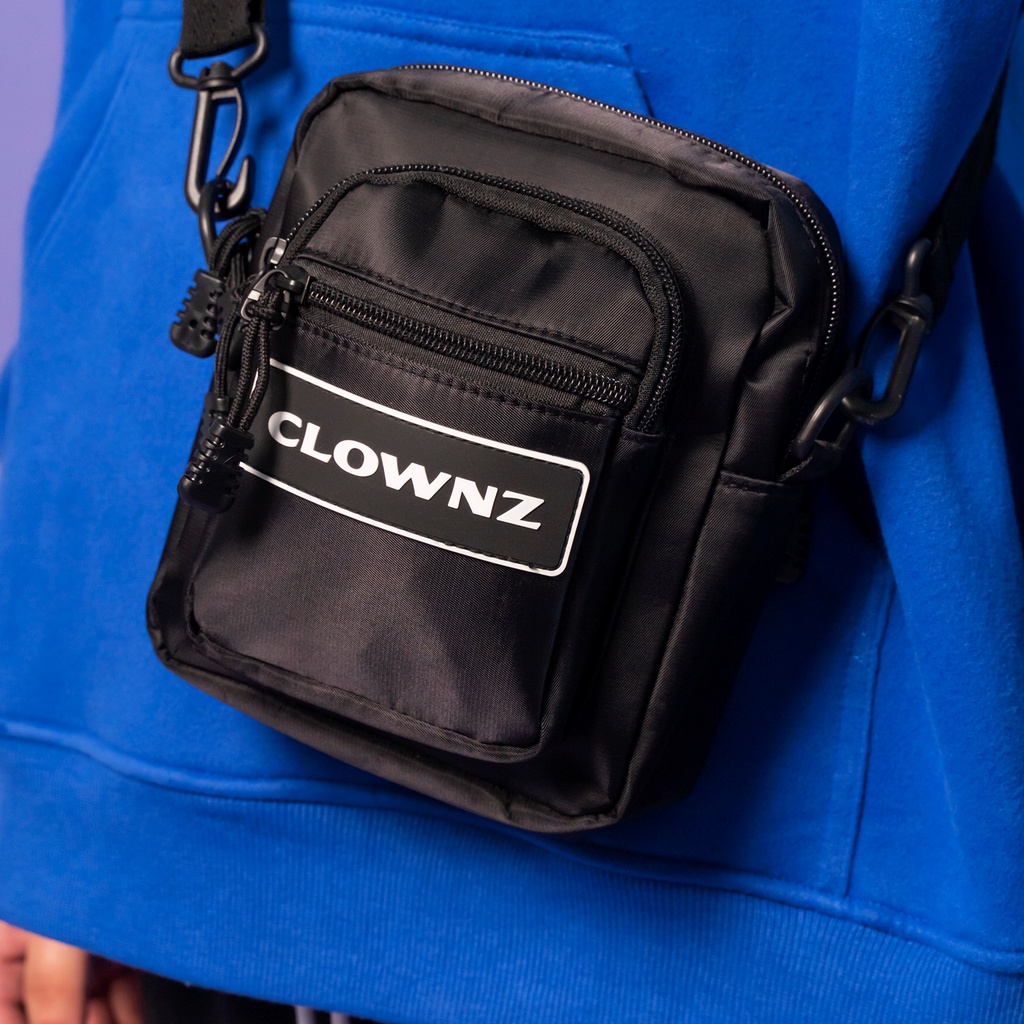 Túi đeo chéo local brand Clownz Mini Shoulder Bag freestyle, unisex hàng chính hãng