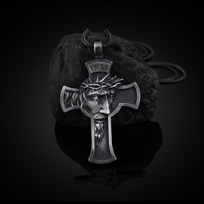 Vòng cổ Mặt Thánh Giá Bằng Thép Titan Cao Cấp Cho Nam