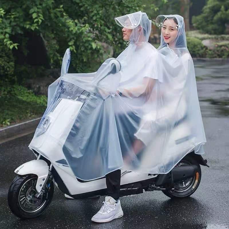 Áo mưa trong người lớn 1 đầu kiểu dáng cánh dơi thích hợp khi đi xe máy, phù hợp cho nam và nữ, gấp gọn không bị nhăn