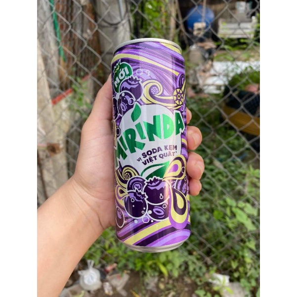 (Thùng 24 lon) Nước ngọt có gaz MIRINDA Vị Việt Quốc (Lon 320ml)