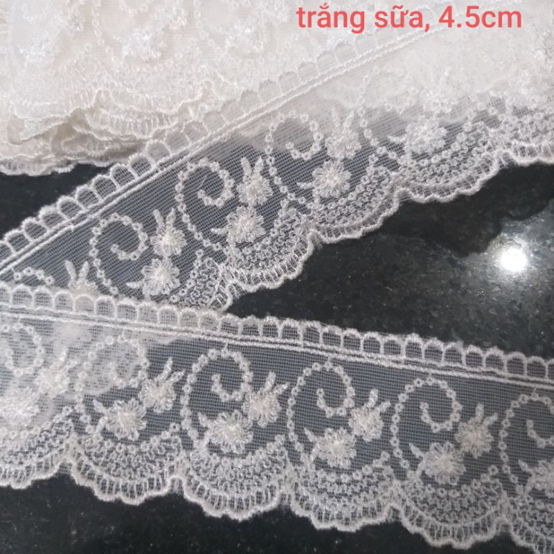 Ren lưới thêu trang trí , màu trắng sữa, size từ 2_6.5cm (dây 2m)