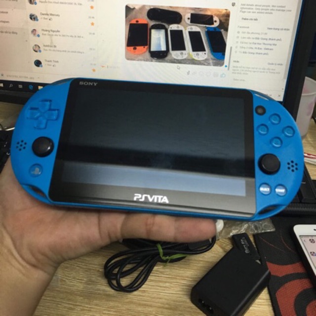 MÁY CHƠi GAME PSVITA 2000 AQUA BLUE 32 GB