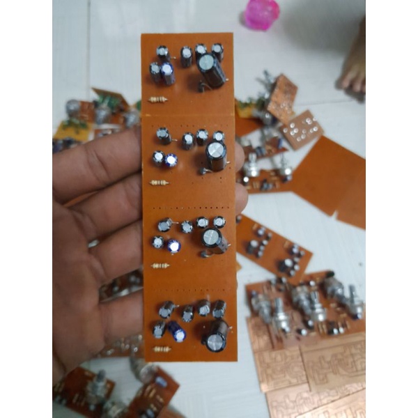 mạch công suất LA4440 trưa có iC