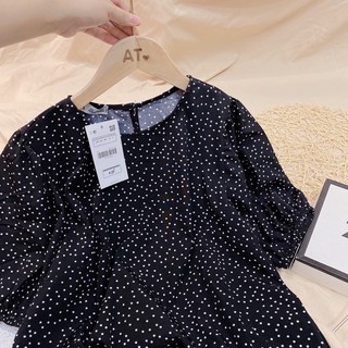 set váy đen chấm bi cổ tròn đuôi cá dáng maxi