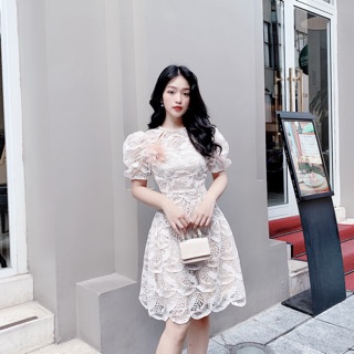 Váy ren tay bồng đầm chữ A kèm hoa cài V623 KYMIE