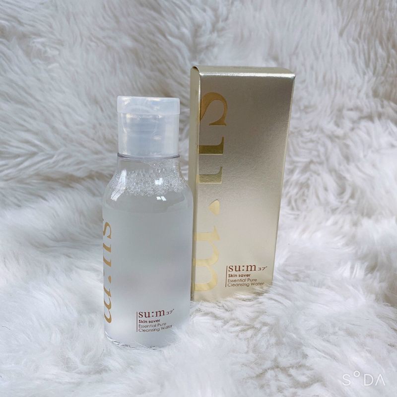 Nước tẩy trang Sum37