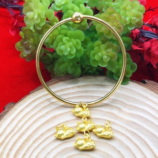 Charm mèo thần tài