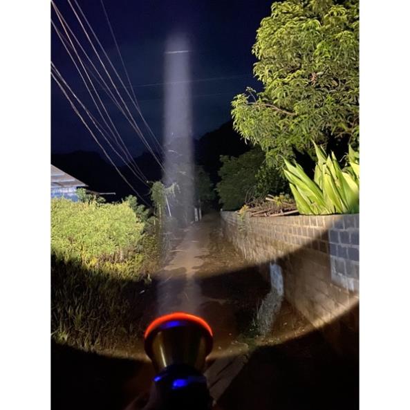 Đèn pin đội đầu siêu sáng đèn lặn k25 200W