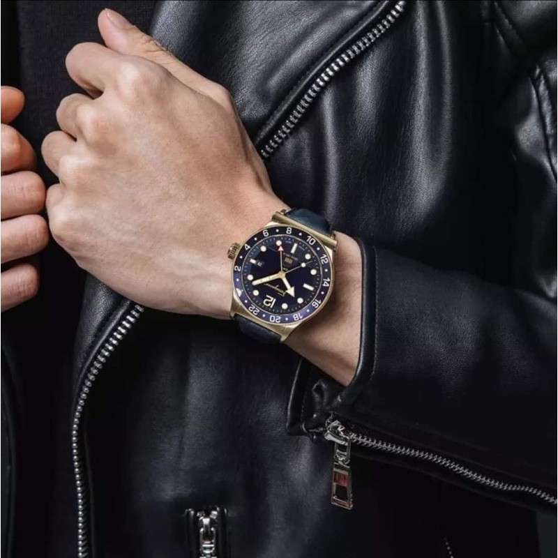 Đồng hồ nam Salvatore Ferragamo 1898 Sport