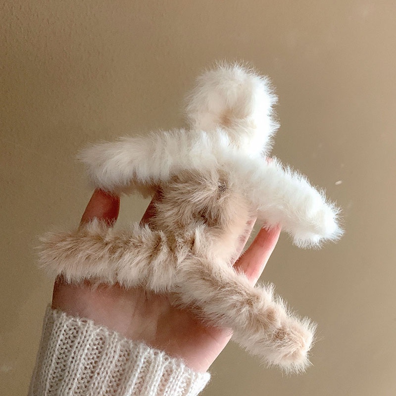 Kẹp tóc hình cá mập phối lông cỡ lớn phong cách Hàn Quốc cho nữ