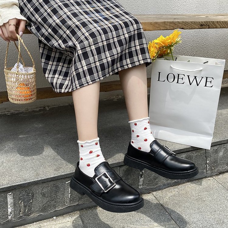 Giày đế bằng mũi tròn phong cách thanh lịch hợp thời trang cho nữ | BigBuy360 - bigbuy360.vn