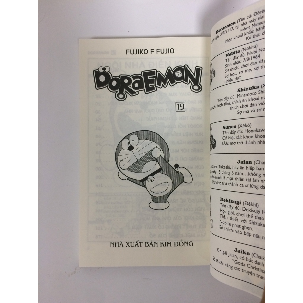 Sách - Doraemon Truyện ngắn - Tập 19