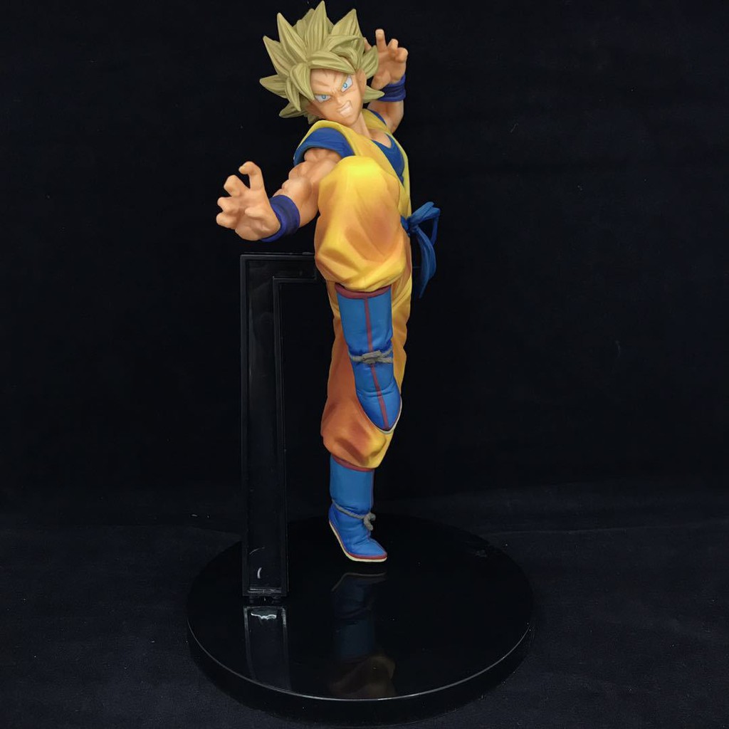 Mô Hình Nhân Vật Son Goku Trang Trí