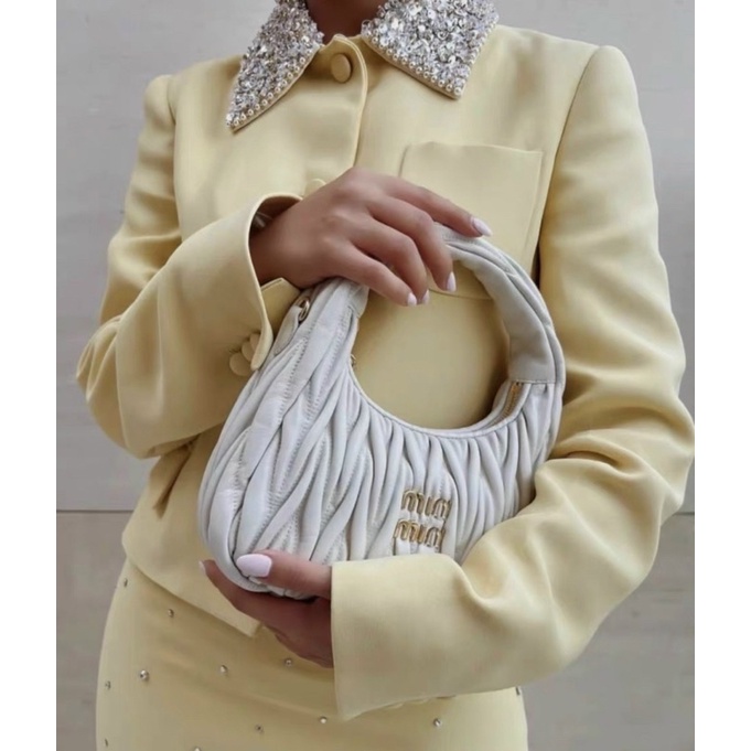 Túi Miu Miu sz20cm fullbox màu trắng