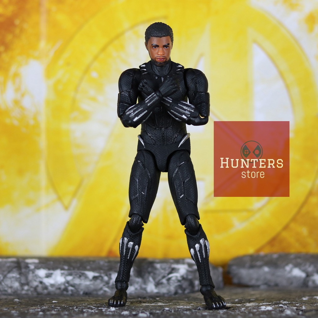 Mô hình Black Panther Mafex