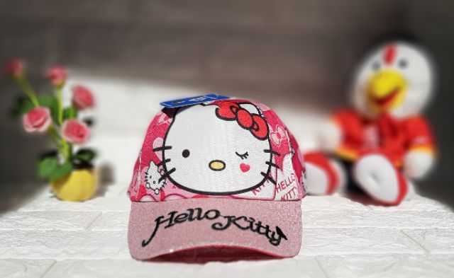 Nón lưỡi trai Hello Kitty hồng