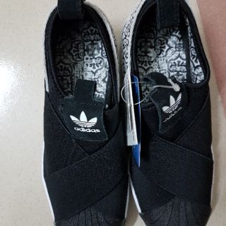 Giầy Adidas Superstar slip on hoa văn