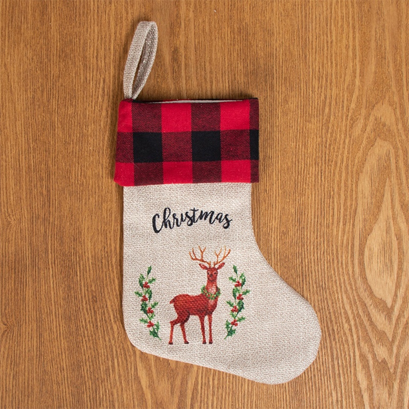 Set 3 Chiếc Tất Đựng Kẹo Giáng Sinh Dễ Thương Xinh Xắn