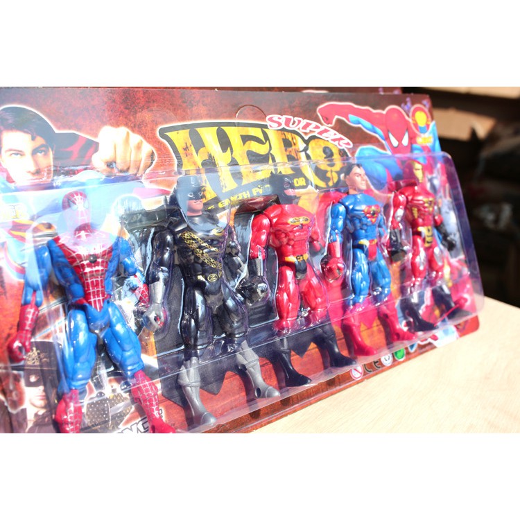 Set 5 mô hình siêu hùng cho bé