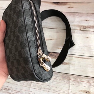 Túi đeo chéo nam da kẻ ô phong cách thời trang, túi chéo nam unisex.