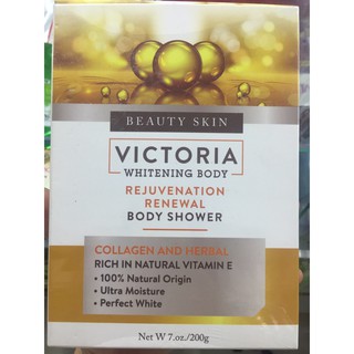 Tắm trắng VICTORIA ngọc trai đen và sữa ong chúa