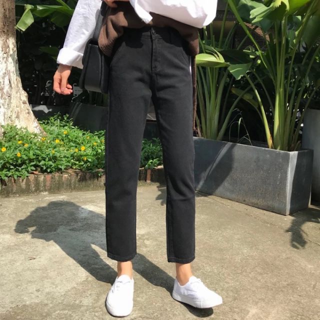 Quần jeans ống đứng