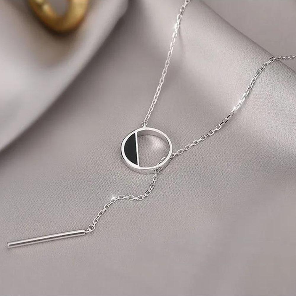 Vòng cổ Mặt Tròn DANILO Thời Trang Cho Nữ|Choker Tua Rua Màu Đen