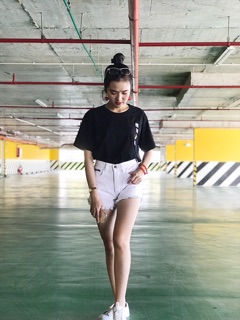 ANIMALS TEE