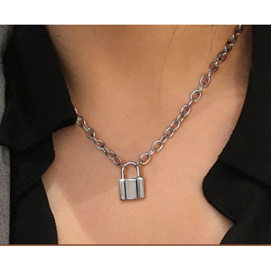 [Xả kho] Vòng cổ titan hợp kim hình ổ khoá - dây chuyền dáng dài cá tính cho nam nữ Hades.js