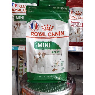 Royal Canin mini adult 800g hạt khô thức ăn cho chó trưởng thành size nhỏ trên 10 tháng tuổi sản xuất tại pháp