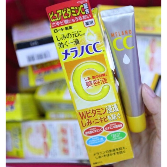 Serum Vitamin C Melano CC Rohto