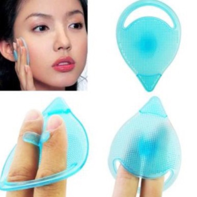 Miếng rửa mặt massage trị mụn đầu đen silicon