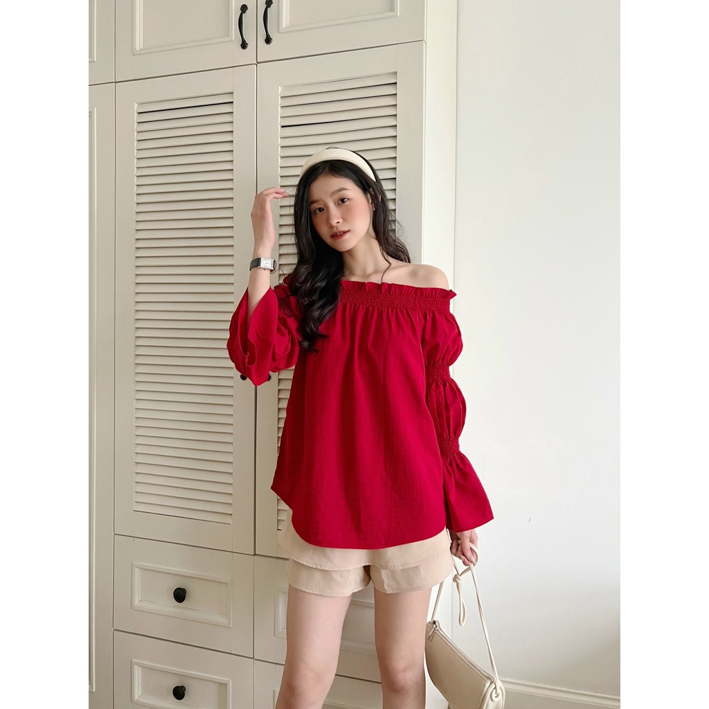 YU CHERRY | Áo trễ vai, tay ôm nhún tầng phù hợp cho bắp tay to, Shirred sleeve top YA409