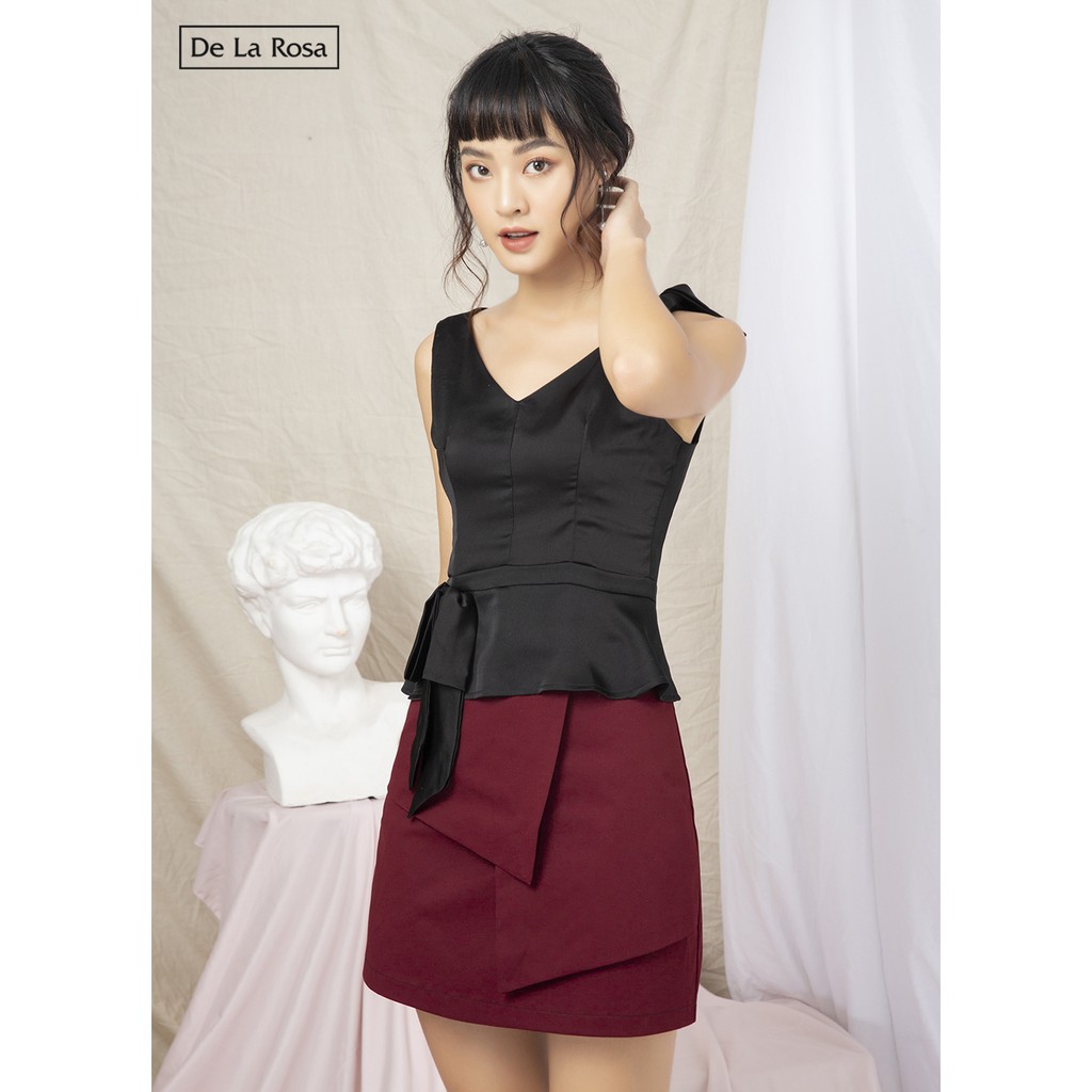 Chân váy kaki thiết kế hai vạt - De La Rosa | BigBuy360 - bigbuy360.vn