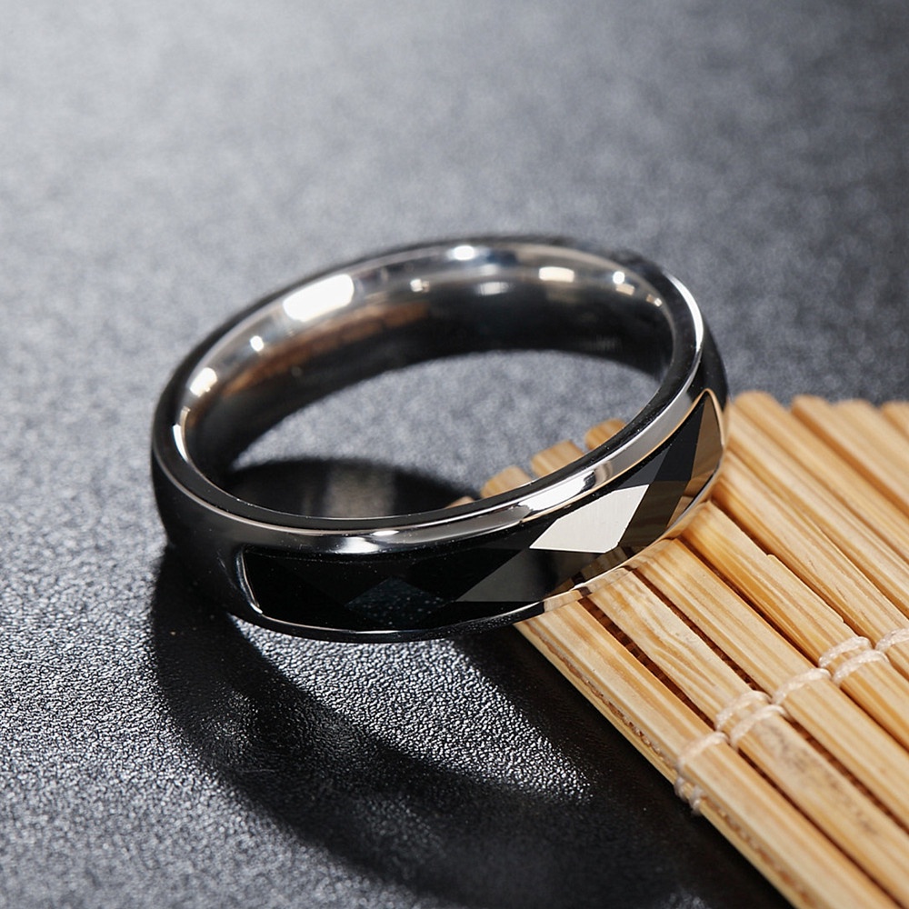 Nhẫn titan tròn đá đen vát cạnh bản 5mm không gỉ