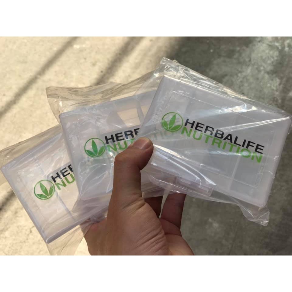 Hộp đựng vitamin cầm tay siêu tiện lợi HBL