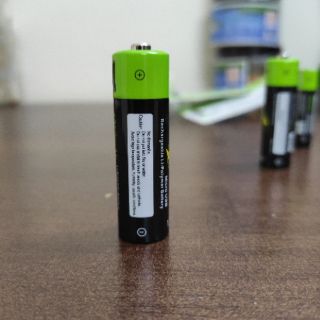 Pin sạc AA AAA bằng cổng Micro USB