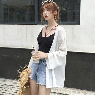 Khoác mỏng đi chơi, đi biển dịu dàng