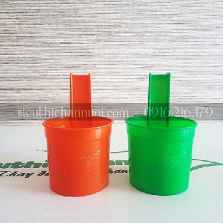 Quặng ăn uống cho gà - SET 100 cái