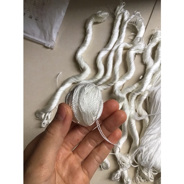 Dây dù trắng thả diều - dây dù xà tích đa năng cuộn 30 mét