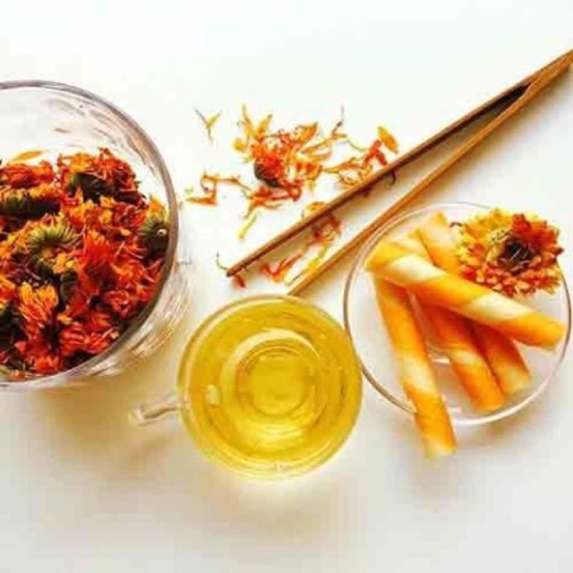 Trà hoa cúc kim tiền