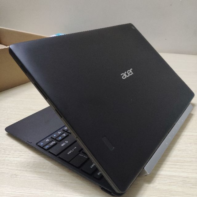 Laptop 2 trong 1 ACER SWITCH V10 màn hình cảm ứng 10.1 inch 4GB RAM 64GB - likenew 98% | WebRaoVat - webraovat.net.vn
