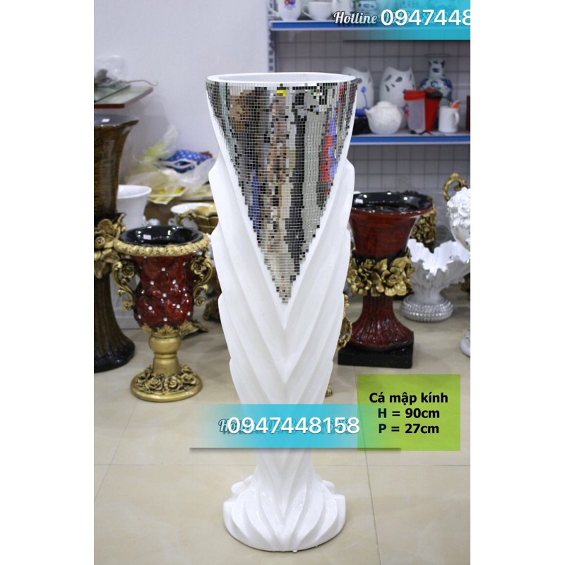Bình hoa composite dáng ly cá mập kính cao 90cm