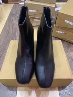 Boot cổ thấp