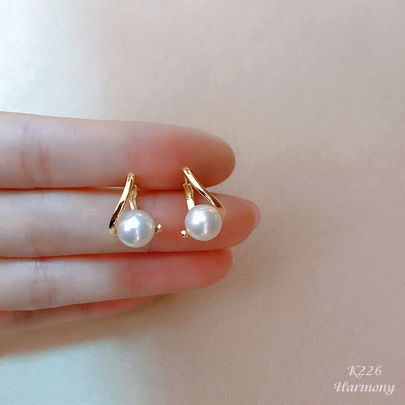 Bông tai ngọc trai nhân tạo tròn chất liệu bạc xi mạ vàng sang chảnh Alva 2 | HARMONY ACCESSORIES K226