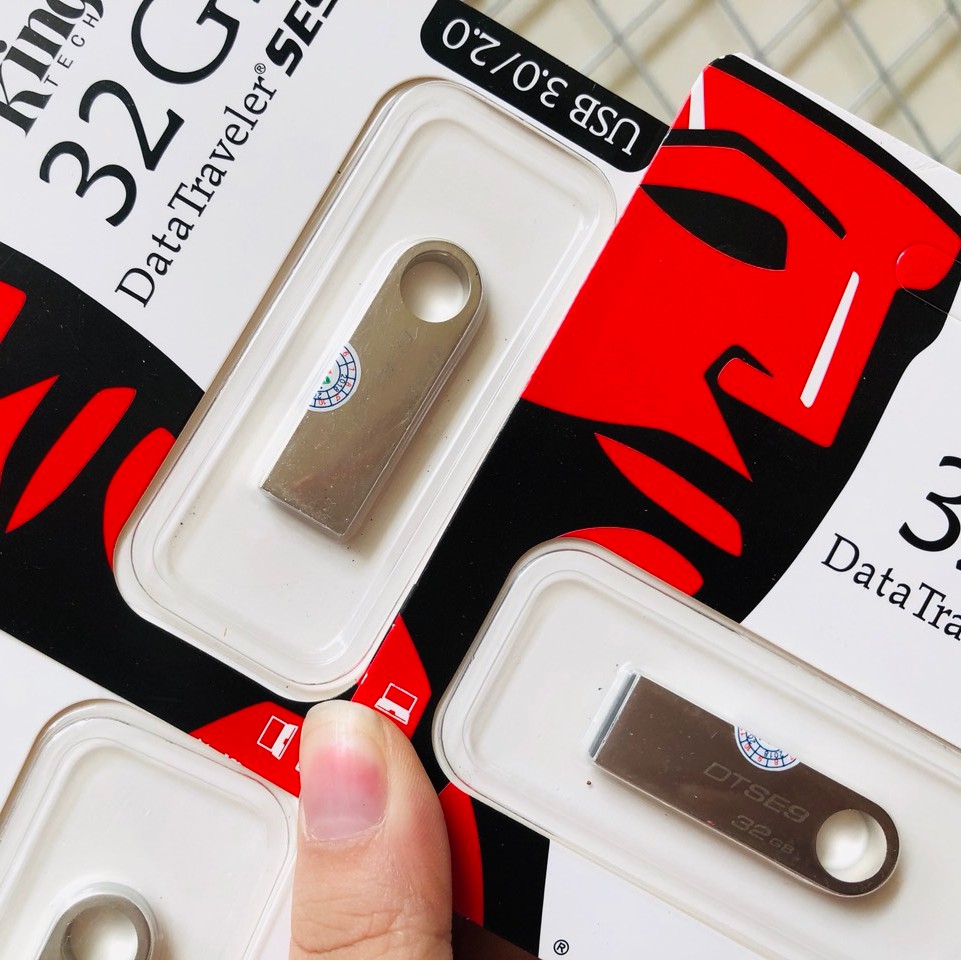 [Mã ELFLASH5 giảm 20K đơn 50K] USB Kingston 2GB 4GB 8GB 16GB 32GB chống nước tuyệt vời | BigBuy360 - bigbuy360.vn