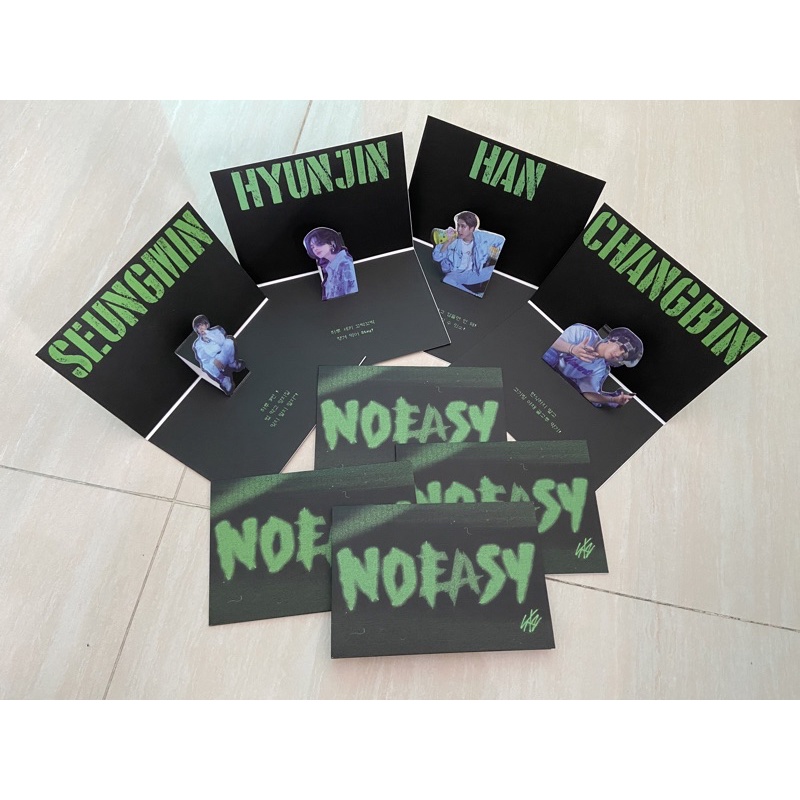 [Official] Stray Kids NoEasy standee